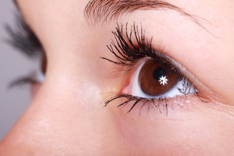 Sspidery lashes